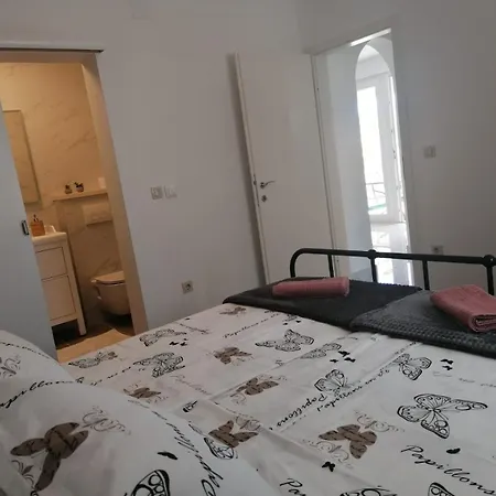 House Fidulic - Rustic Apartman Lumbarda