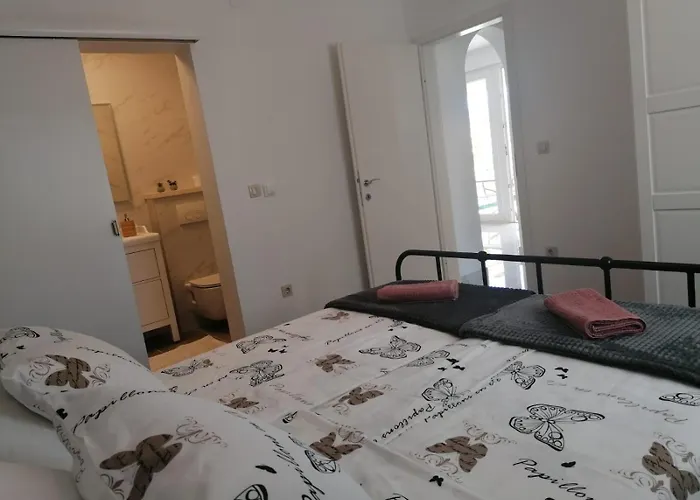 House Fidulic - Rustic Apartament Lumbarda