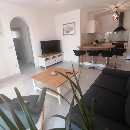 House Fidulic - Rustic Daire